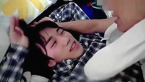 Stranger Snares Young Sweet Twink